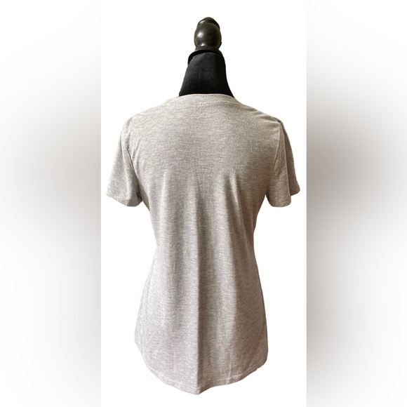 Harry Potter: Hogwarts Tee Shirt - Picture 8 of 17